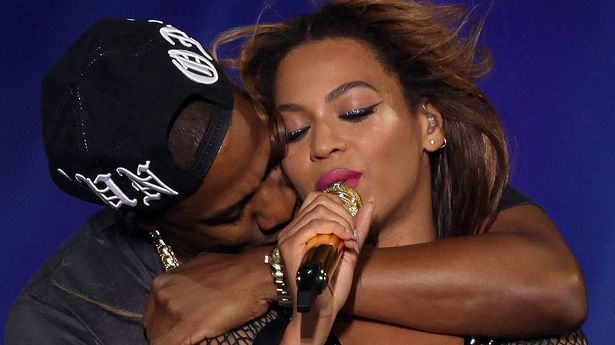 Beyonce et Jay-Z se produisent pendant le