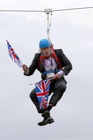 Boris Johnson chytil na zips